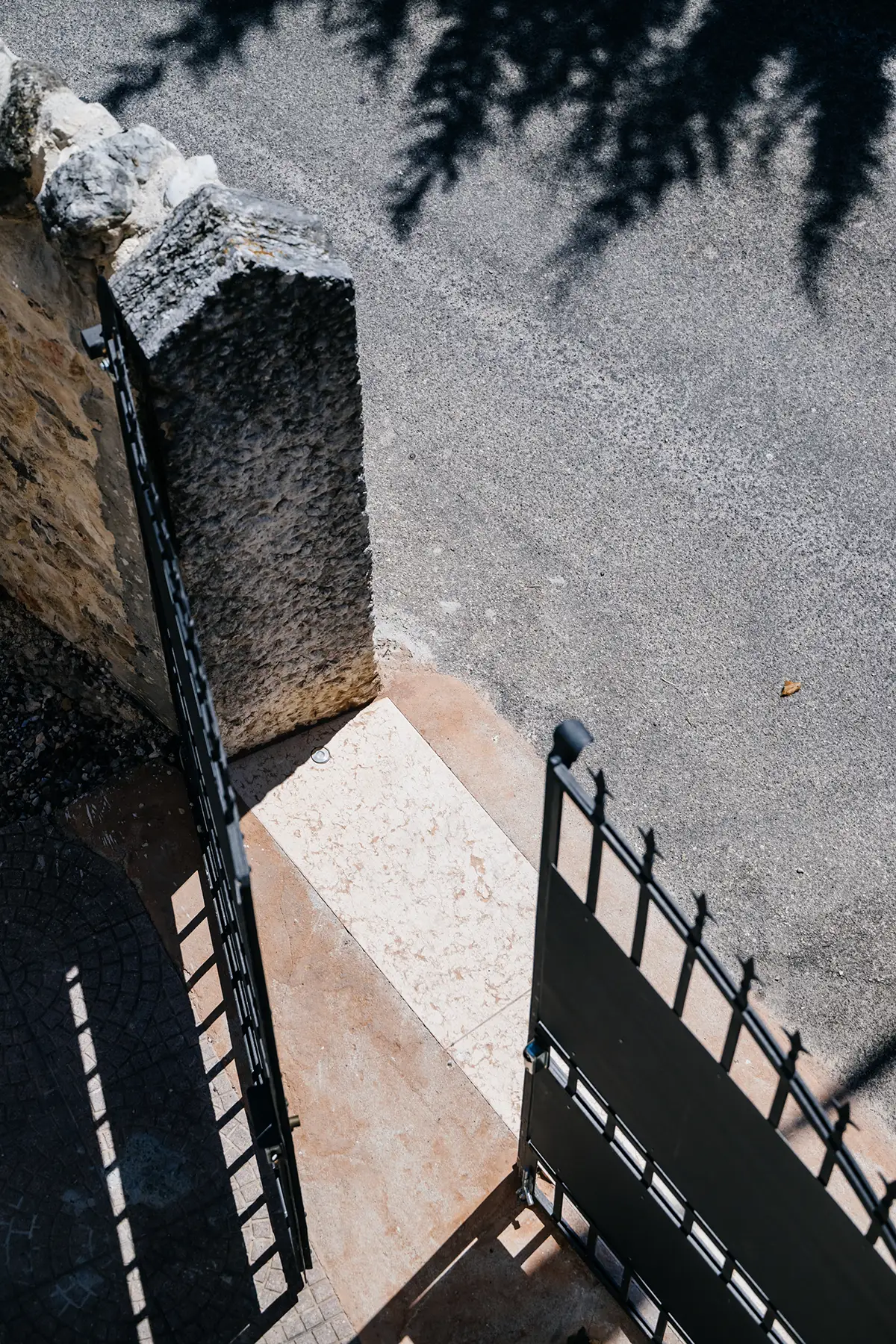 La Contrà Valpolicella, una tipica casa di contrada a Fumane, un vivace borgo tra natura, storia e i vini. La Contrà Valpolicella, una tipica casa di contrada a Fumane, un vivace borgo tra natura, storia e i vini.